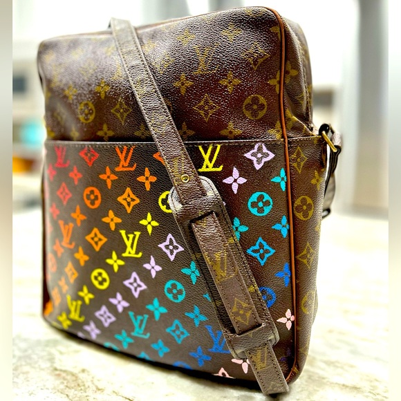Louis Vuitton Handbags - Louis Vuitton Authentic Monogram Canvas and Leather Marceau Bag